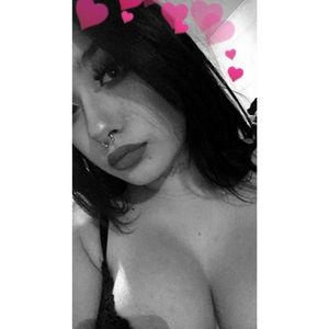 Meet your Posher, Savannah